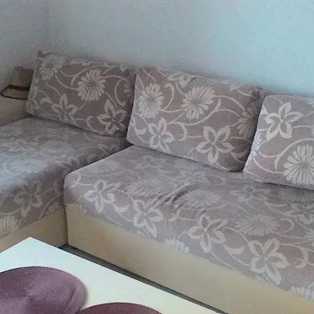 Rainbow 3- Apartment 3*