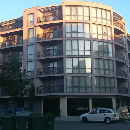 Rainbow 3- Apartament